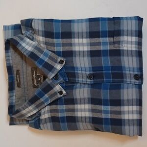 Eddie Bauer Men's Classic Fit Blue Plaid Flannel Button Down Shirt. Size 2XL